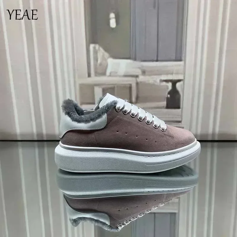 2025 جديد زوجين أحذية رياضية حذاء كاجوال الصيف مزدوجة أحذية الضوء الأبيض أحذية رياضية الذهبي أوزة أحذية رجالي أحذية رياضية