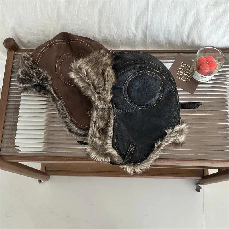 Korean Version Retro Plush Pilot Bomber Hats for Men and Women Ins Winter Thickened Warm PU Leather Windproof Ski Caps