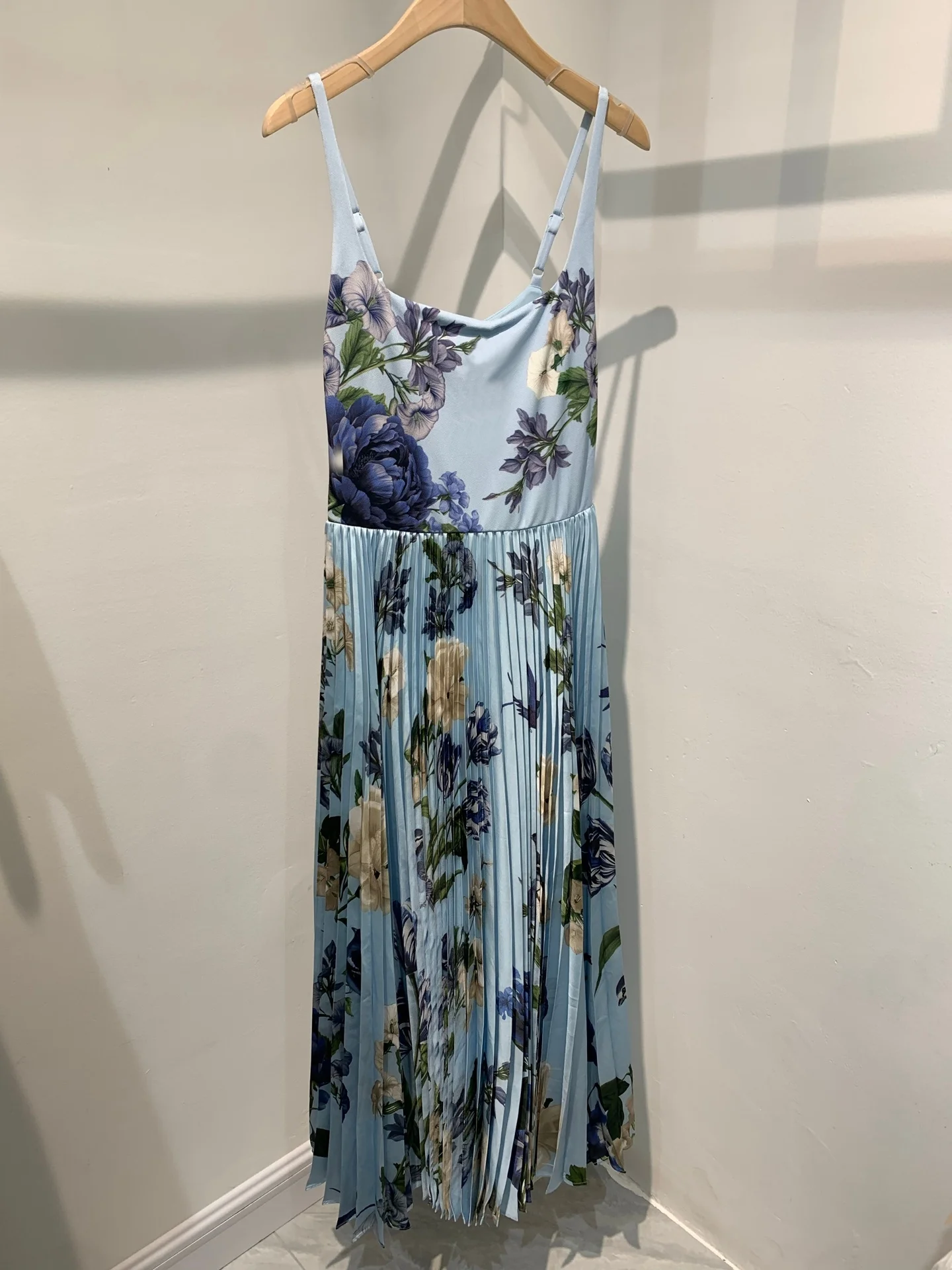 Ladies Floral Print Blue Vest Dress Square Collar Sleeveless High Waist Pleated Elegant Female Robe