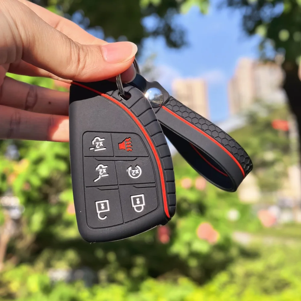 Car Key Cover Case for Chevrolet Tahoe Suburban for GMC Yukon for Buick ENVISION S Plus Avenir 2020 2021 2022 2023 Keychain