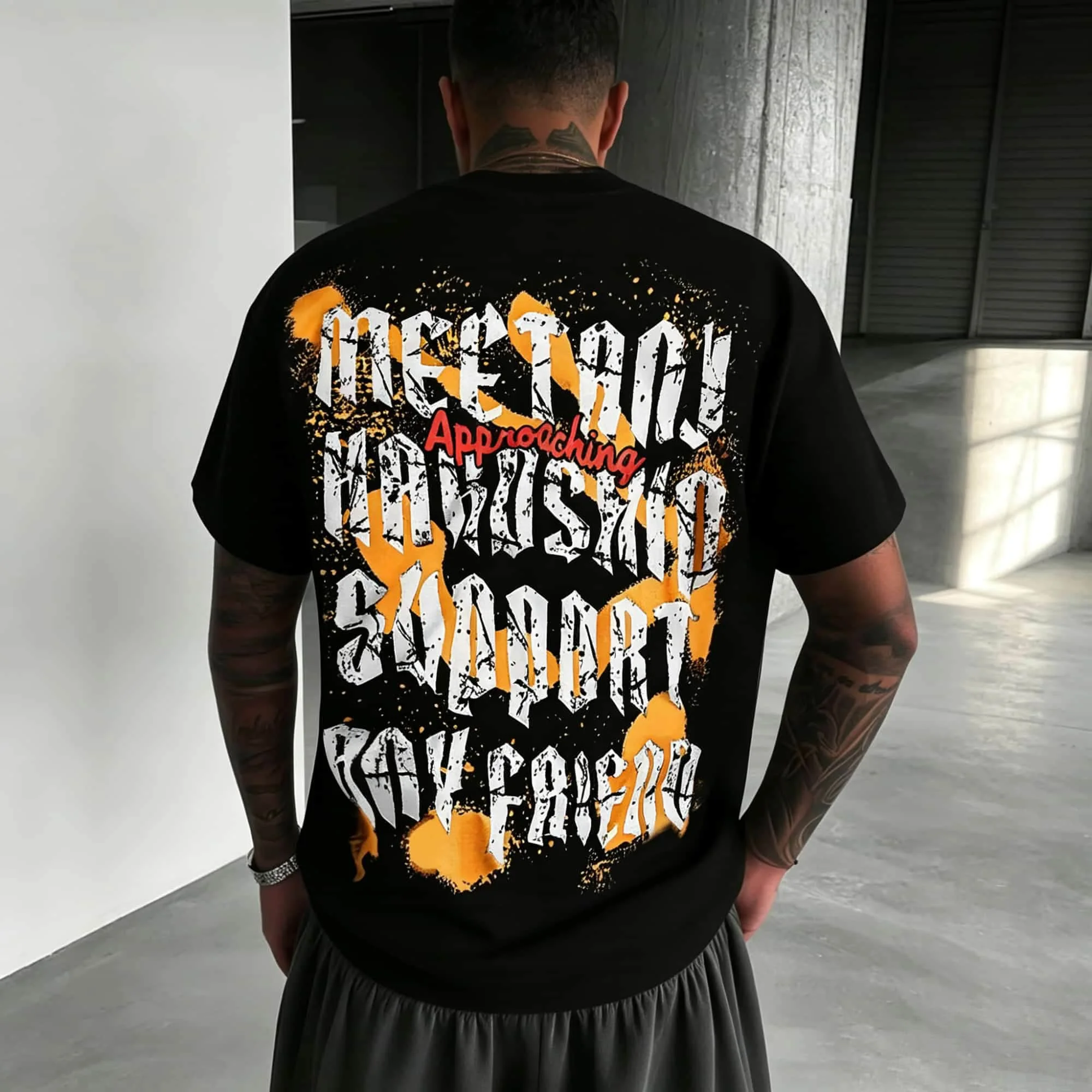 Retro Hip Hop Rapper Flame Graphic Men Oversized Short Sleeve Tee Loose Soft Tops  Fashion Men Shirts