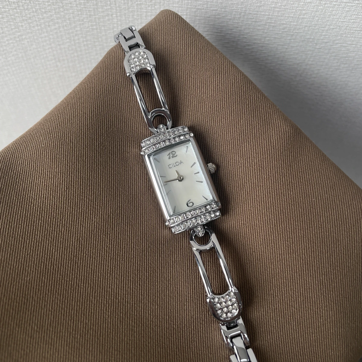 Small Pin  Women's 2025 New Brand Small Women's Watch Light Luxury Niche Watch