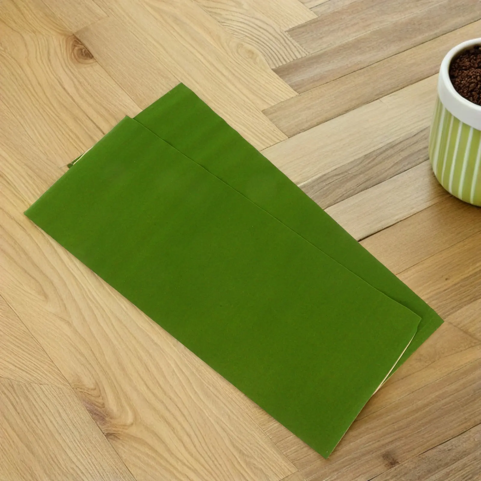 2Pcs DIY Flocking Lawn Turf Paper Green Fake Grass for Mini Landscaping Sand Table Train Scene Accessories
