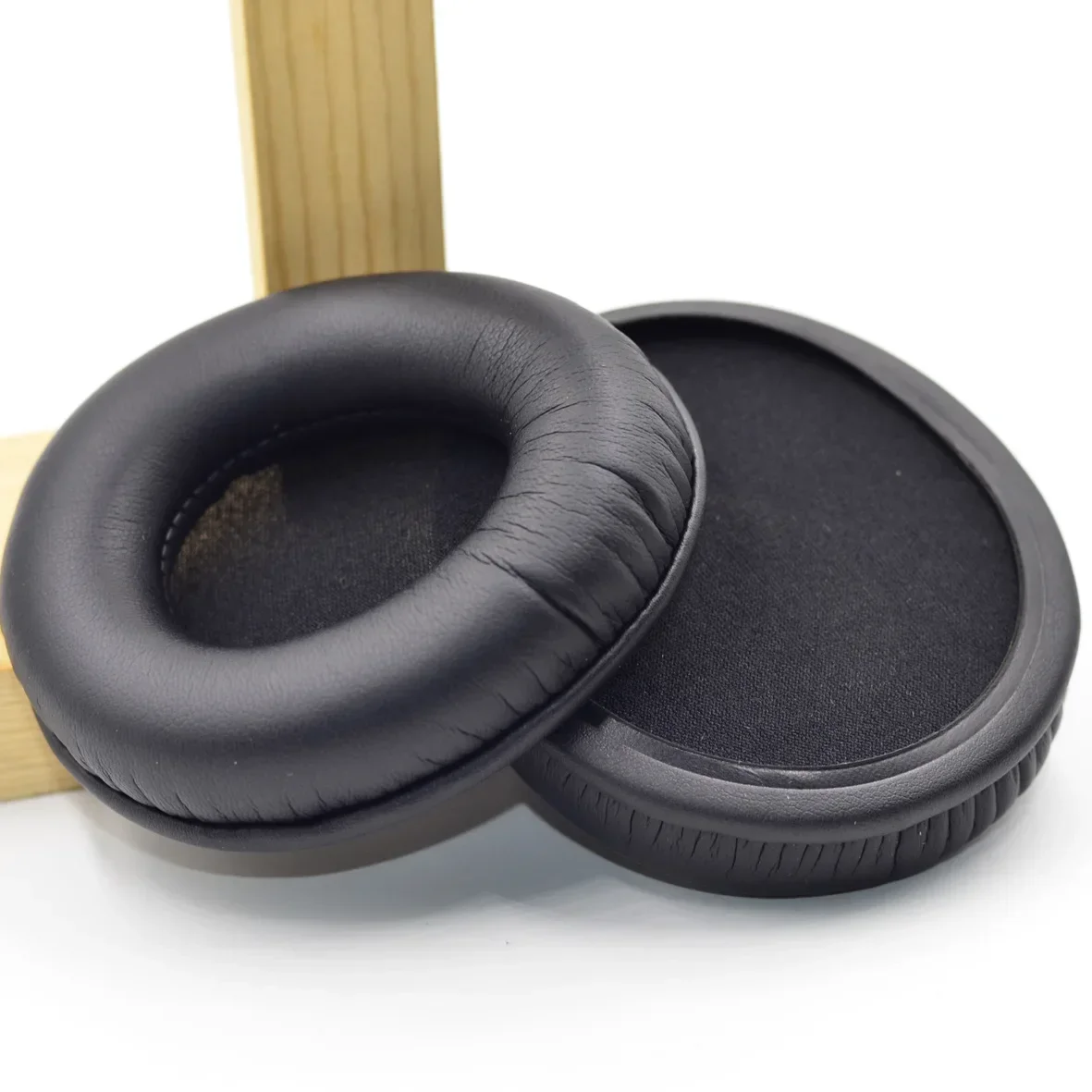Soft Foam Protein Leather Ear Pads Compatible For Creative/Innovative Aurvana Live Headset , Ear Cups Earmuffs