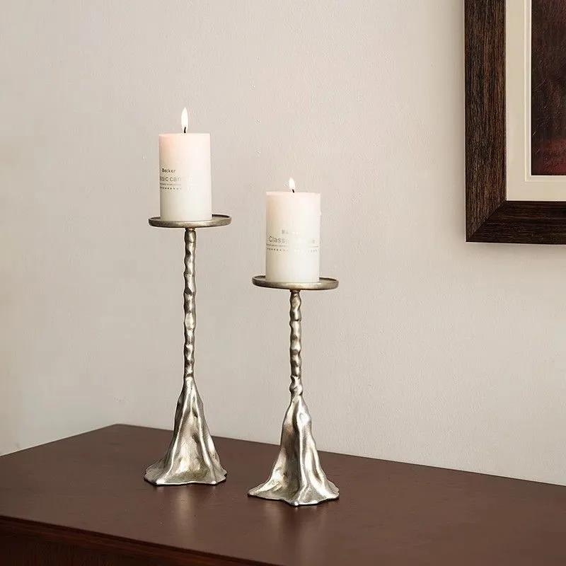 2026 Vintage Silver Metal Candlestick Light Luxury Entrance Art Candle Holder Decoration Home Desktop Candlestick Ornament LI603