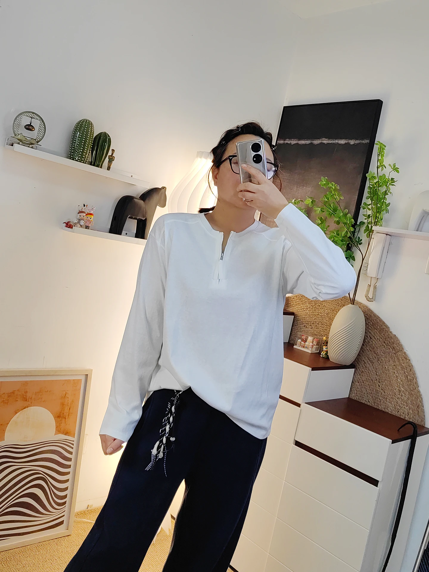 

Свободная женская толстовка большого размера с круглым вырезом и молнией, белая, повседневная, для ношения под одеждой, облегающая.