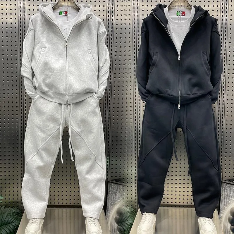 

A simple American hooded sweatshirt, cardigan, casual pants set for men, trendy and fashionable style, two loose jackets
