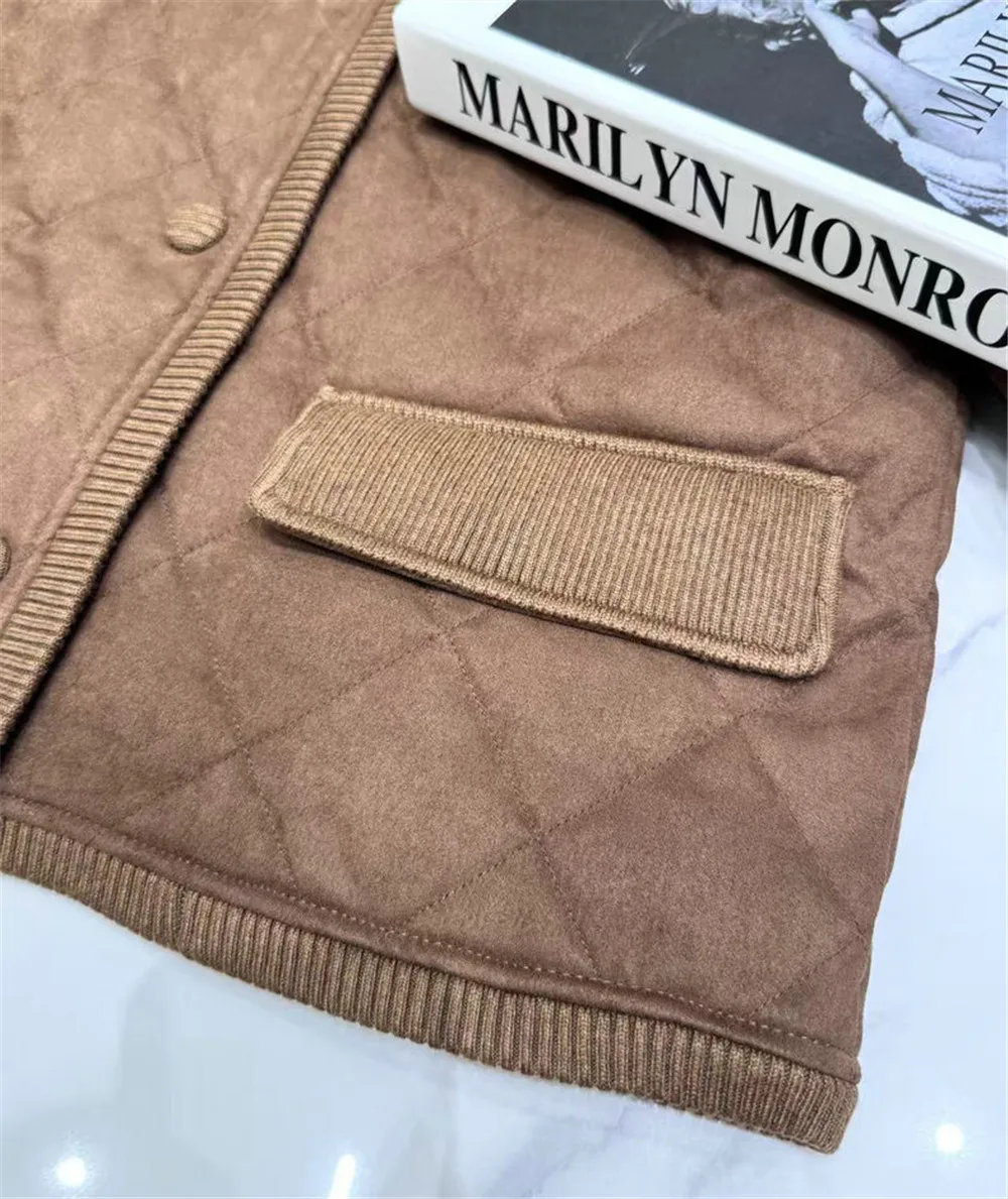 2025 شتاء جديد جولة الرقبة قميص قطني بكم طويل بلون الماس شبكة أسفل سترة الربط بطة أسفل معطف محبوك