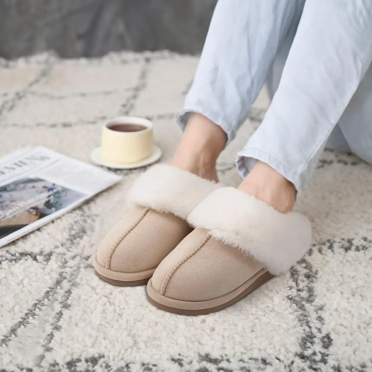 Crestar Fuzzy House Slippers for Women Winter Comfortable Warm Fluffy Memory Foam Suede Slippers with Faux Fur Indoor Outdoor