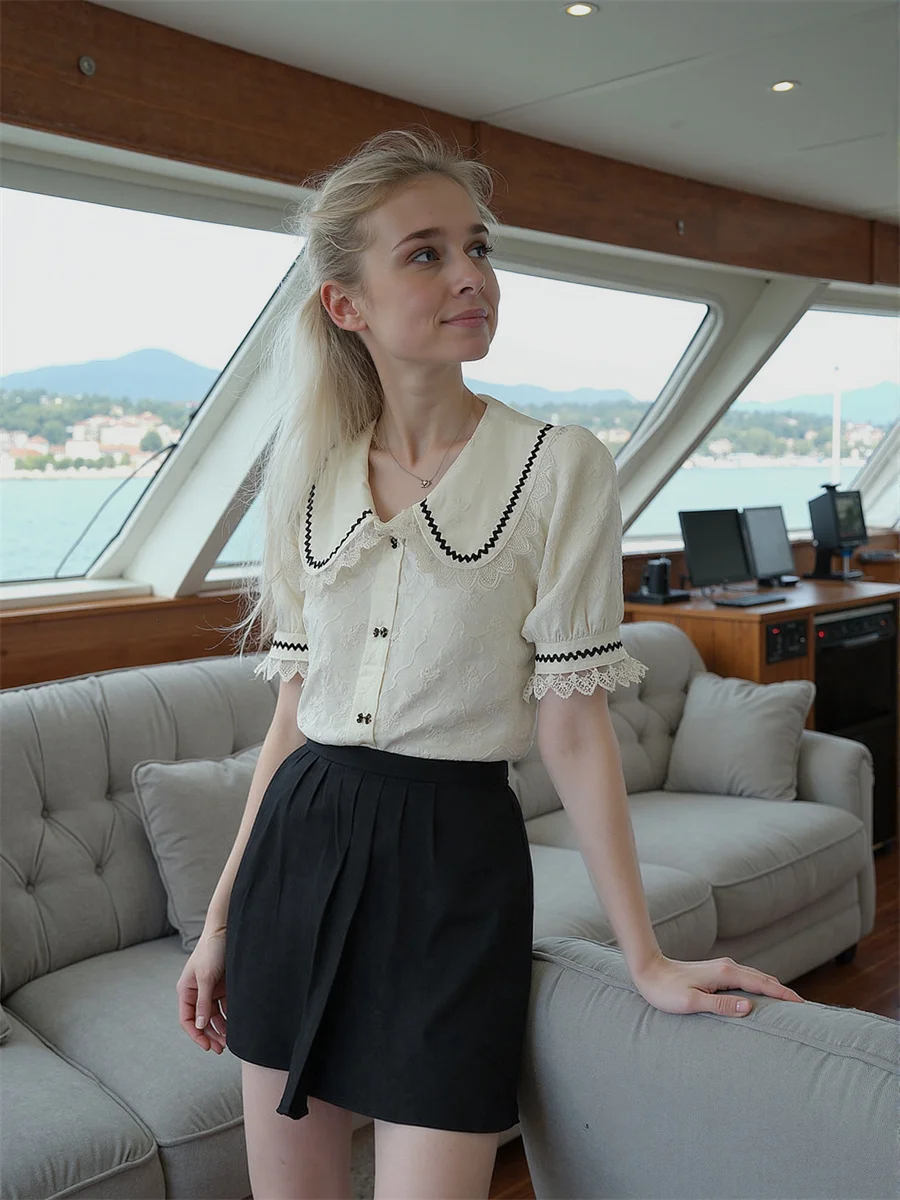 Süße Spitzenhemden Mädchen Blusen Kleidung für Frauen Winter abgeschnitten Western Ins lange Größen Single Rimming Minority gepolstert integriert