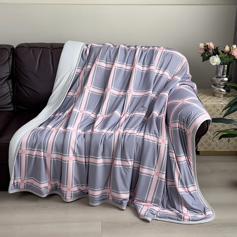 Grade A Cooling Summer Blanket for Bed Soft Breathable Queen Summer Quilt Double Air Condition Comforter Lightweight Cool Duvet