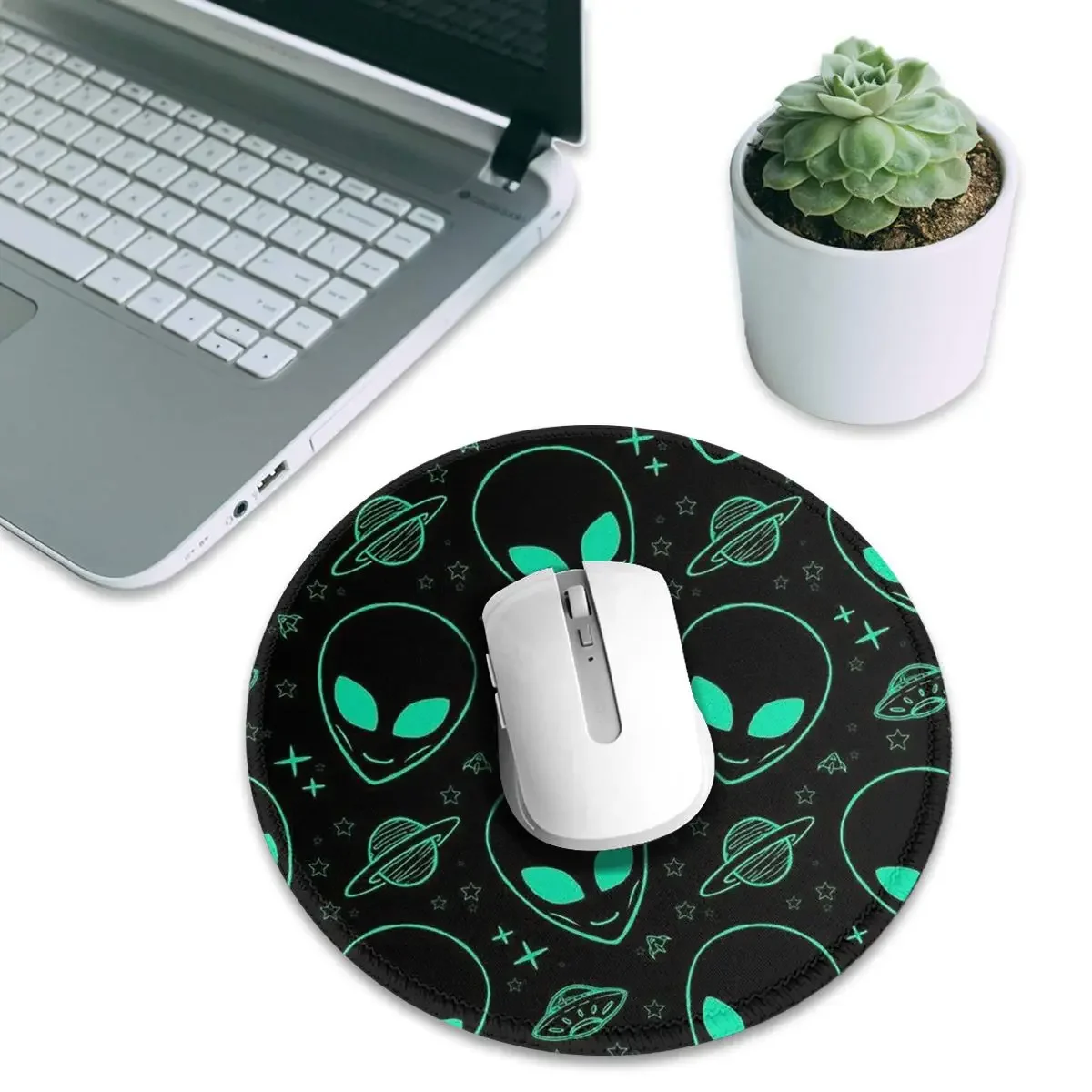 Wonderful Green Alien Universe Wondrous Cosmos With PlanetAnd Stars Round Mouse PadComputerKeyboard Mouse Mat GamerLaptopDeskMat