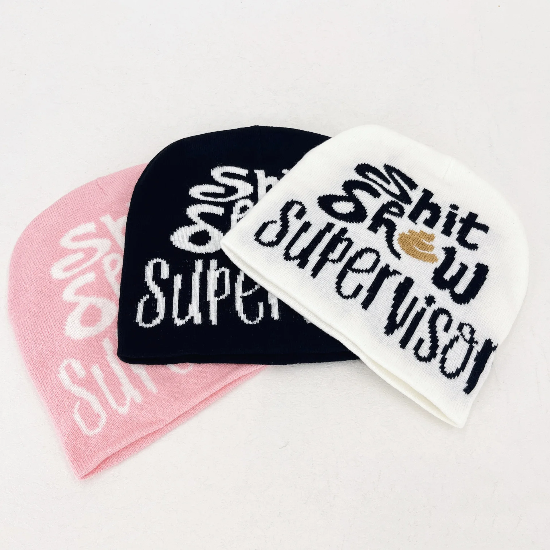 

Fashionable Women's Hip-hop Hat Winter Letter Pattern Jacquard Knitted Hat Outdoor Warm Hat Suitable For Christmas Gift Beanies