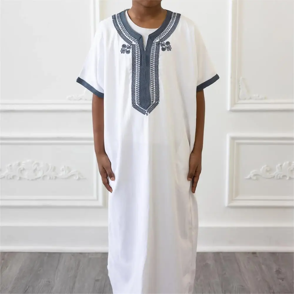 Muslim Islamic Clothing Men's Robe Saudi Arabian Ethnic Long Shirt Simple Dress