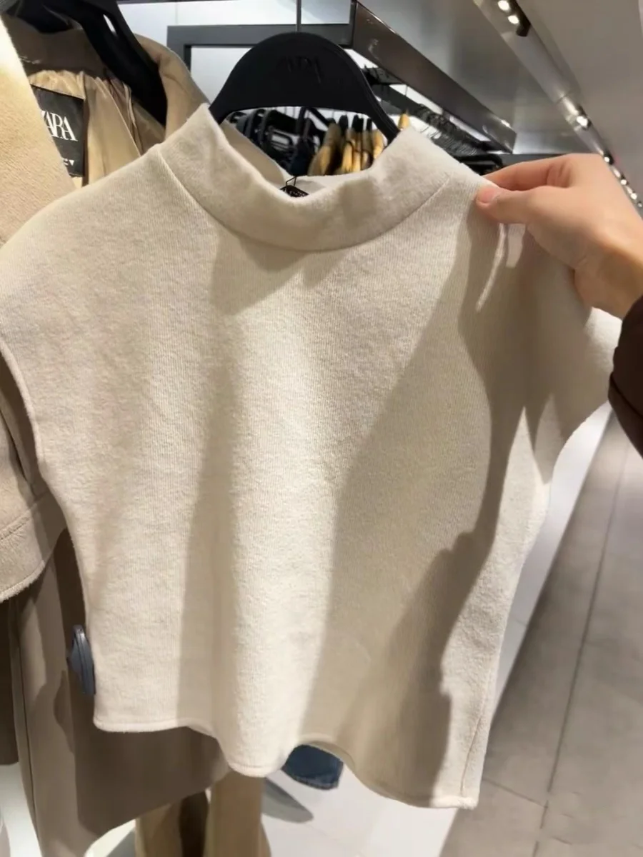 

Весна 2023. Женский комплект из приталенного топа и брюк в американском стиле Sle ort-Sve с воротником-стойкой. Новое поступление, хлопковый комплект...