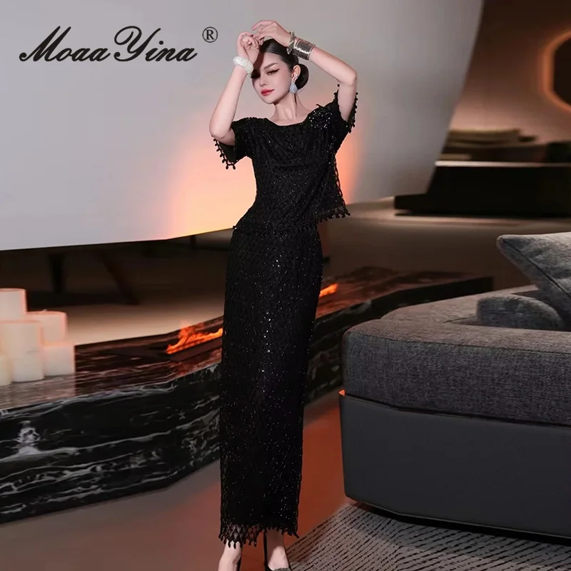 MoaaYina 2025年秋 レディース 刺繍パールクリスタルダイヤモンド装飾 ライトラグジュアリー ツーピース ミディアム丈スカートセット