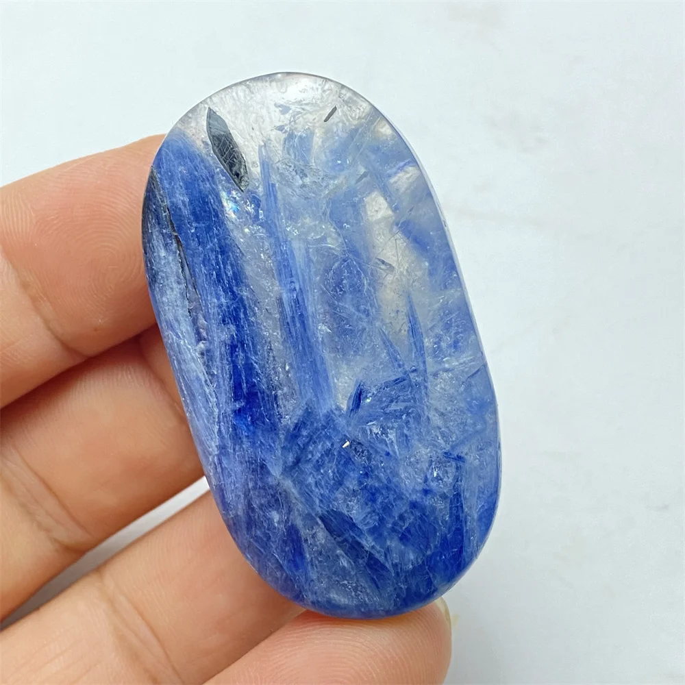 Natural High-quality Blue Crystal Stone Palm Hand Polished Meditation Spiritual Home Decoration Ornaments
