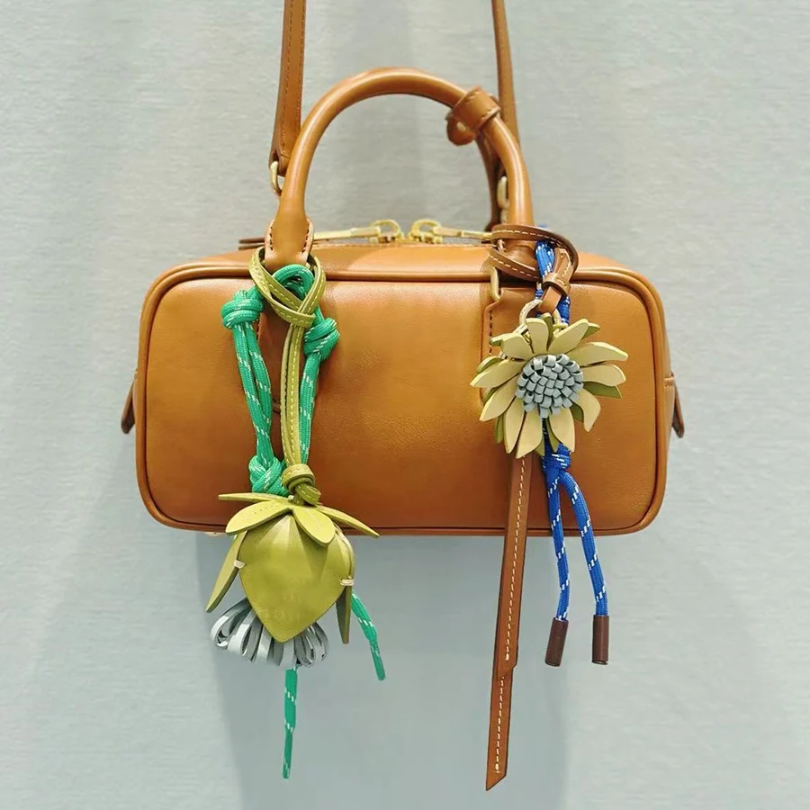 Handmade French Flower Shaped Bag Charm Women's Flower Bags Pendant High-end Keychain Hand Rope Gift Sunflower Bag Decoration