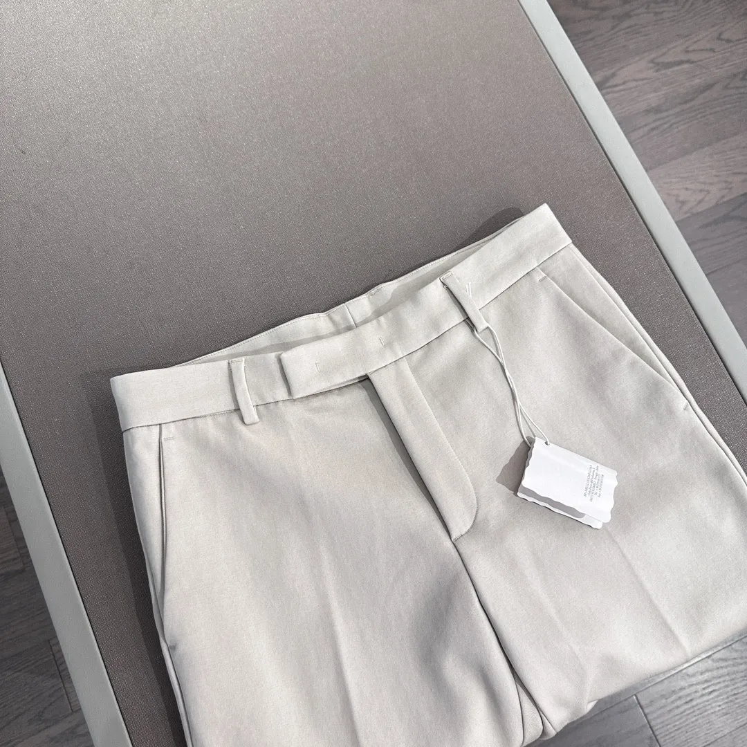 ธุรกิจฤดูร้อน 25 ของผู้ชายสไตล์วินเทจสไตล์อิตาลี BC เรียบง่ายและหลากหลายกางเกงลําลองขาตรง