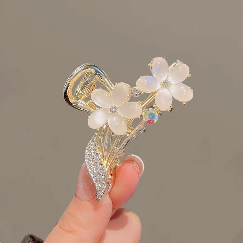 New Sweet Rhinestones Flower Hair Clip Exquisite Ponytail Claw Clip Shark Clip Woman Hair Clip For Girl Hair Accessories Gifts