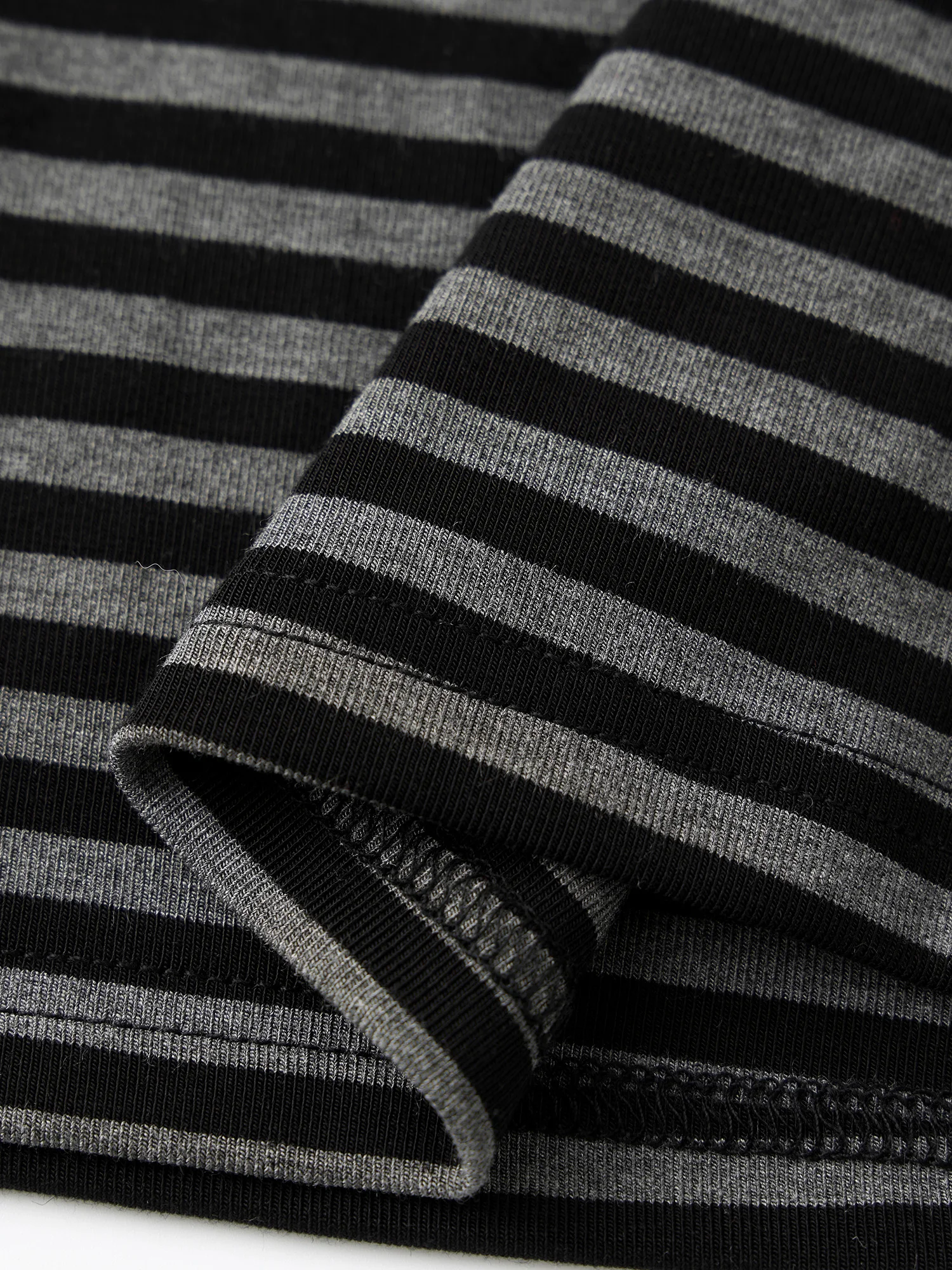 女性の花柄水玉スカート スタイリッシュでシックなハイウエスト A ライン ミディスカート 春と夏の着用に