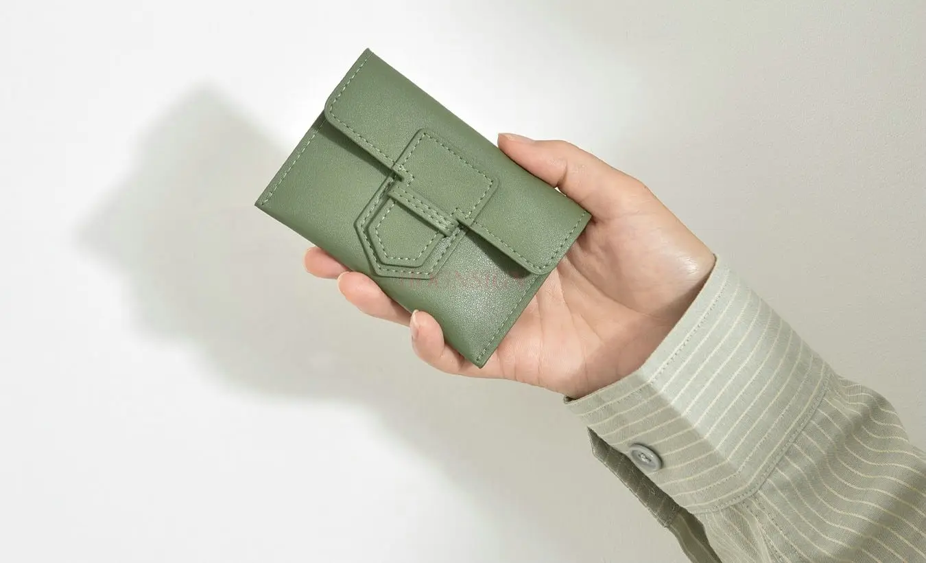 1pcs Original lightweight card bag, plain leather business card holder, simple business card bag, mini pocket card holder