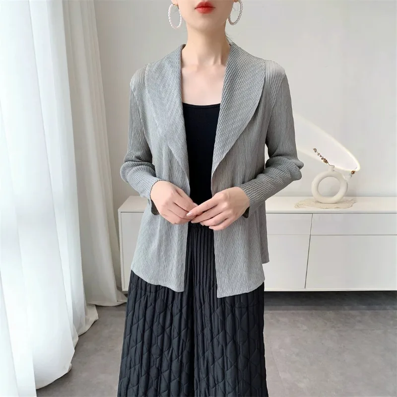 Miyake Pleated Jacket Women 2026 Autumn New Turn-down Collar Cardigan Women's Pleats Coat Solid Color Textured Buttonless Jacket