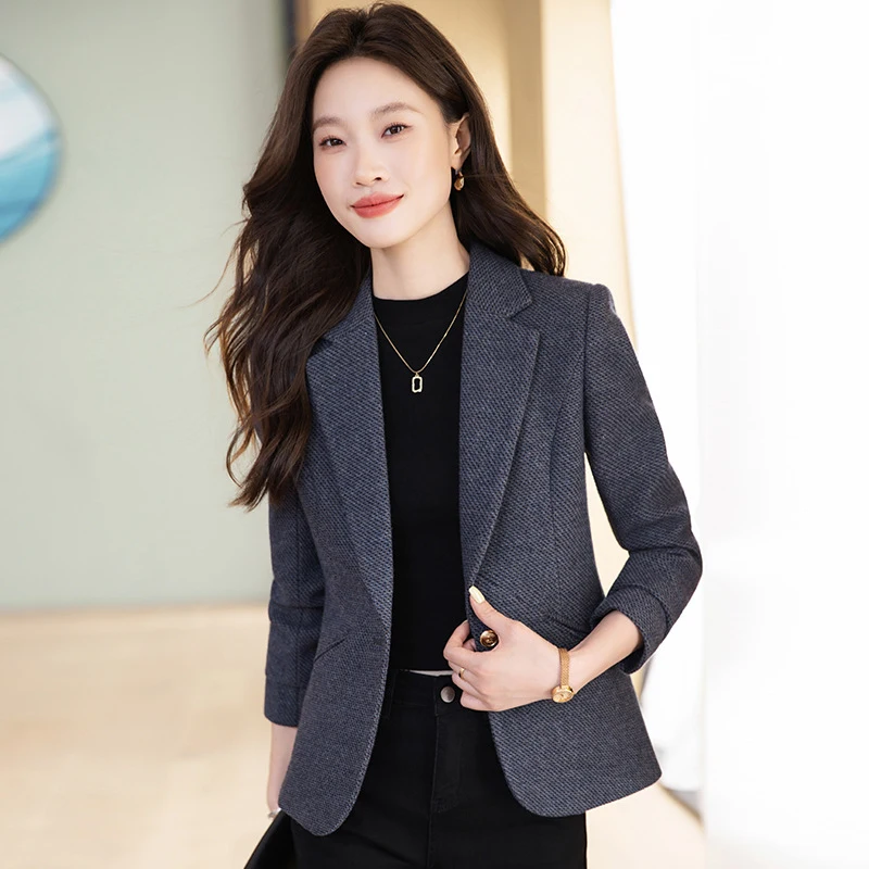 Women's wool blazer in coffee color with houndstooth pattern for spring and autumn2025New short casual blazer for petite individ