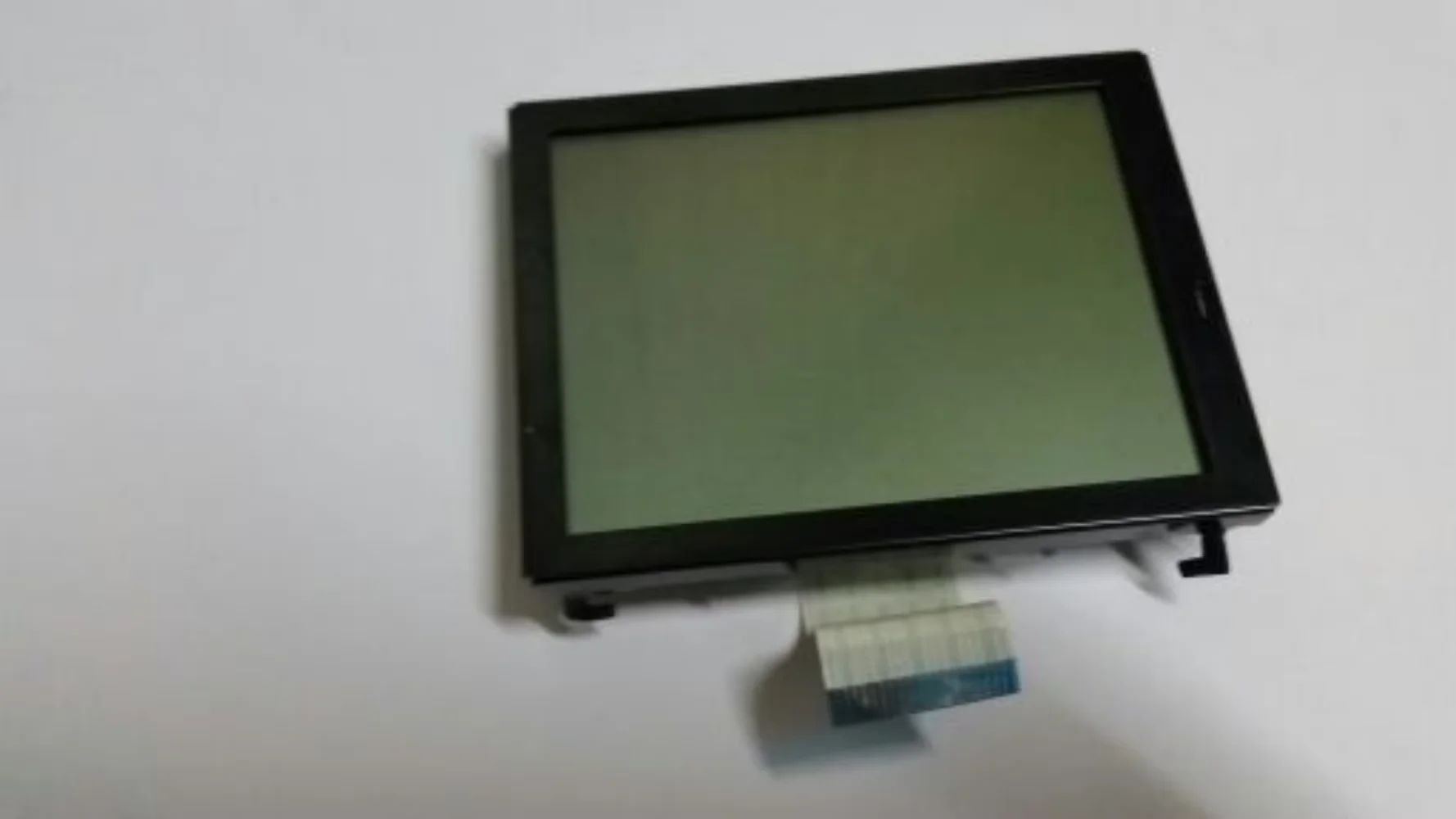 

PG320240ERF-XNN-H LCD Display Screen