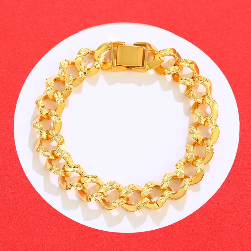 

9999 24K real gold Europe and the United States fashion interlocking car flower all over the star bracelet niche design