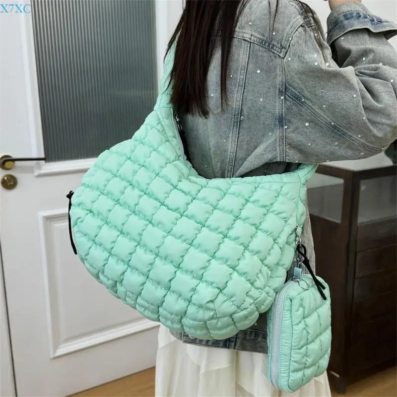 X7XC Fashionable Puffer Shoulder Bag for Women Quilted Lightweight Spacious Crossbody Bag with Small Zippers Makeup Purse