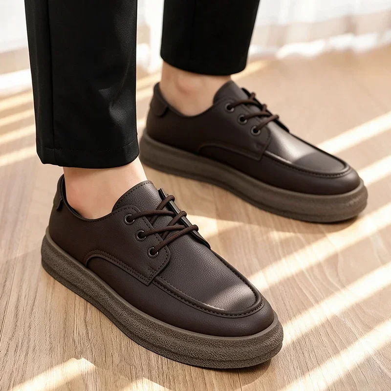 Men's Shoes Are Fashionable Brown Casual Shoes Made of Durable Suede Material Comfortable Walking Shoes Suitable for Daily Wear