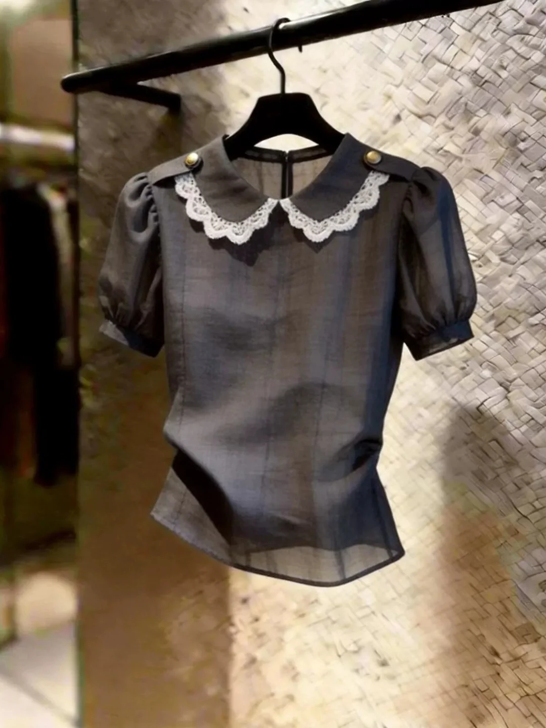 

Elegant Lace Trim Blouse Short Sleeve Turn-down Collar Silk Chiffon Women's Fashionable Versatile Summer Shirt Commute Style