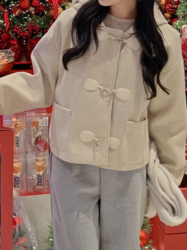 

Chic Winter ort Coat Women's Korean Sle Loose Fit Hat with Woolen Material Button Closure Faionable And Agel