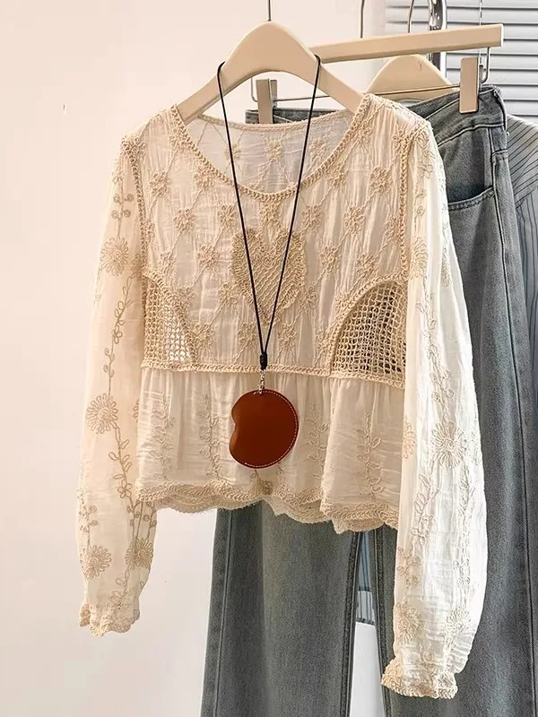 

Bohemian Style Women's Lace Embroidery Chiffon Shirt Spring New Large Size Younging Top Korean Loose Fit Long Sleeve V-Neck