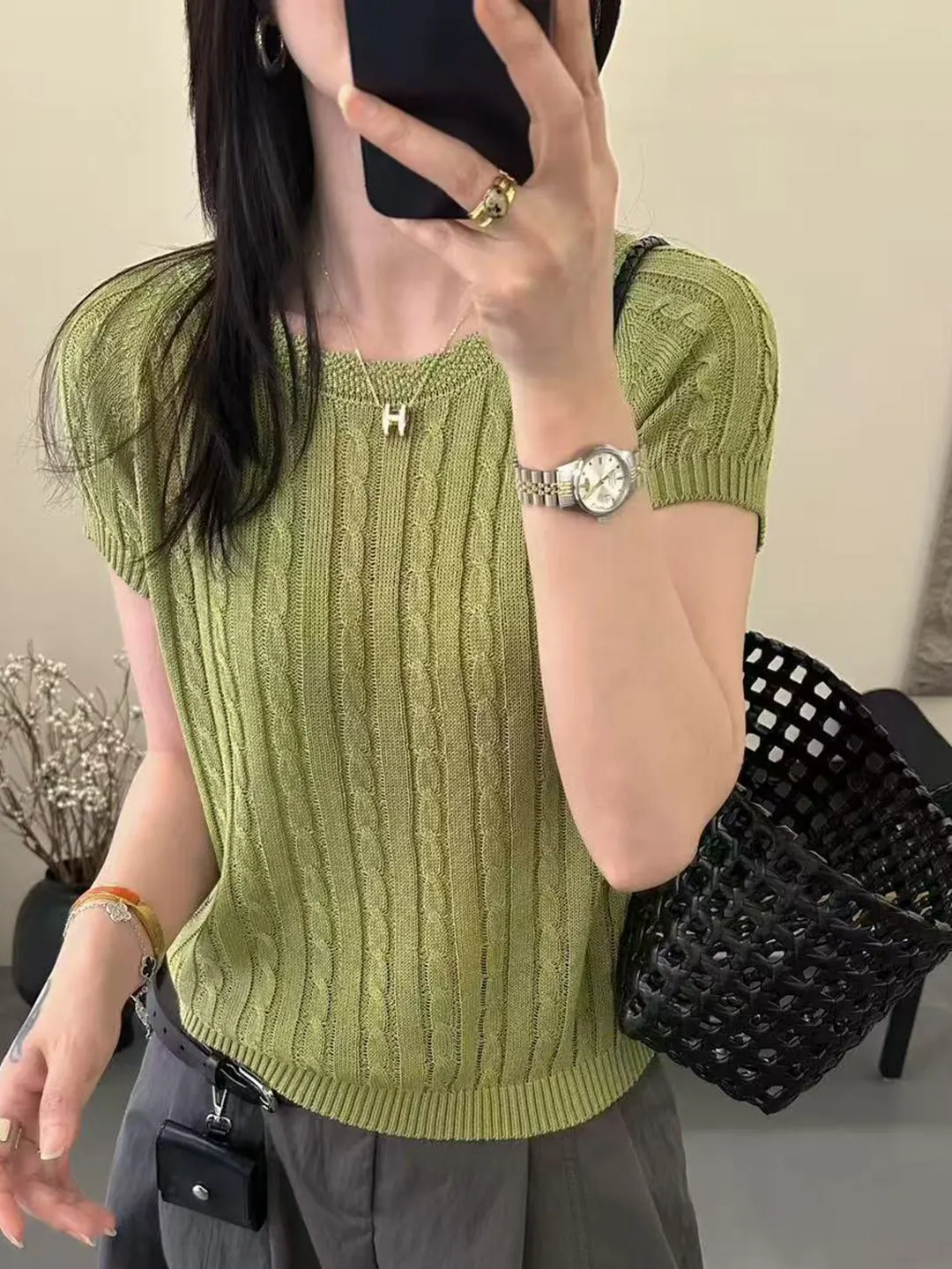 Slimming Effect Knitted Twist Thin Short Sleeve T-Shirt Women Summer Casual Style round Neck Top Breathable Comfortable Fabric
