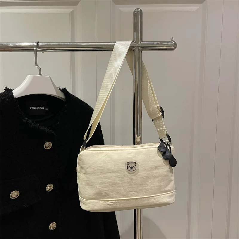 

Small Crossbody Bag for Women Large Capacity Sporty Chic Flap Bags with Multiple Pockets Simple Mobile Phone Bolsas De Mujer