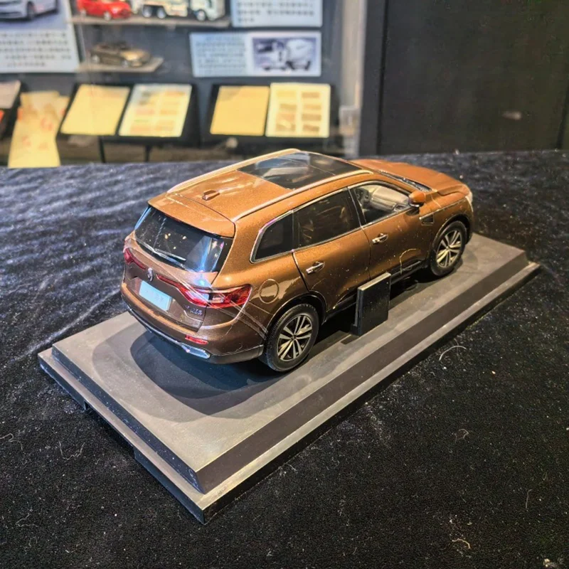 1:18 Scale Koleos Alloy Car Model Ornaments