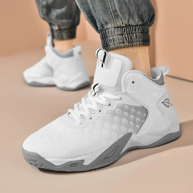 

New Men's Breathable Non-slip Sports Shoes, High-quality Men's Low-cut Soft Soles, High-grade Sports Shoes and Men's Shoes