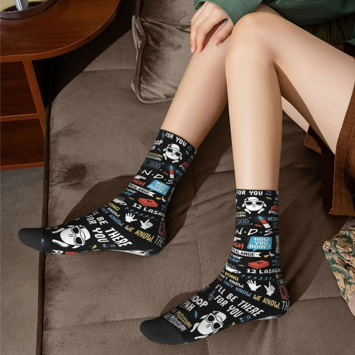 Friends TV Show Series calzini da uomo Casual da donna Cartoon Central Perk Socks primavera estate autunno inverno calze a tubo centrale regali