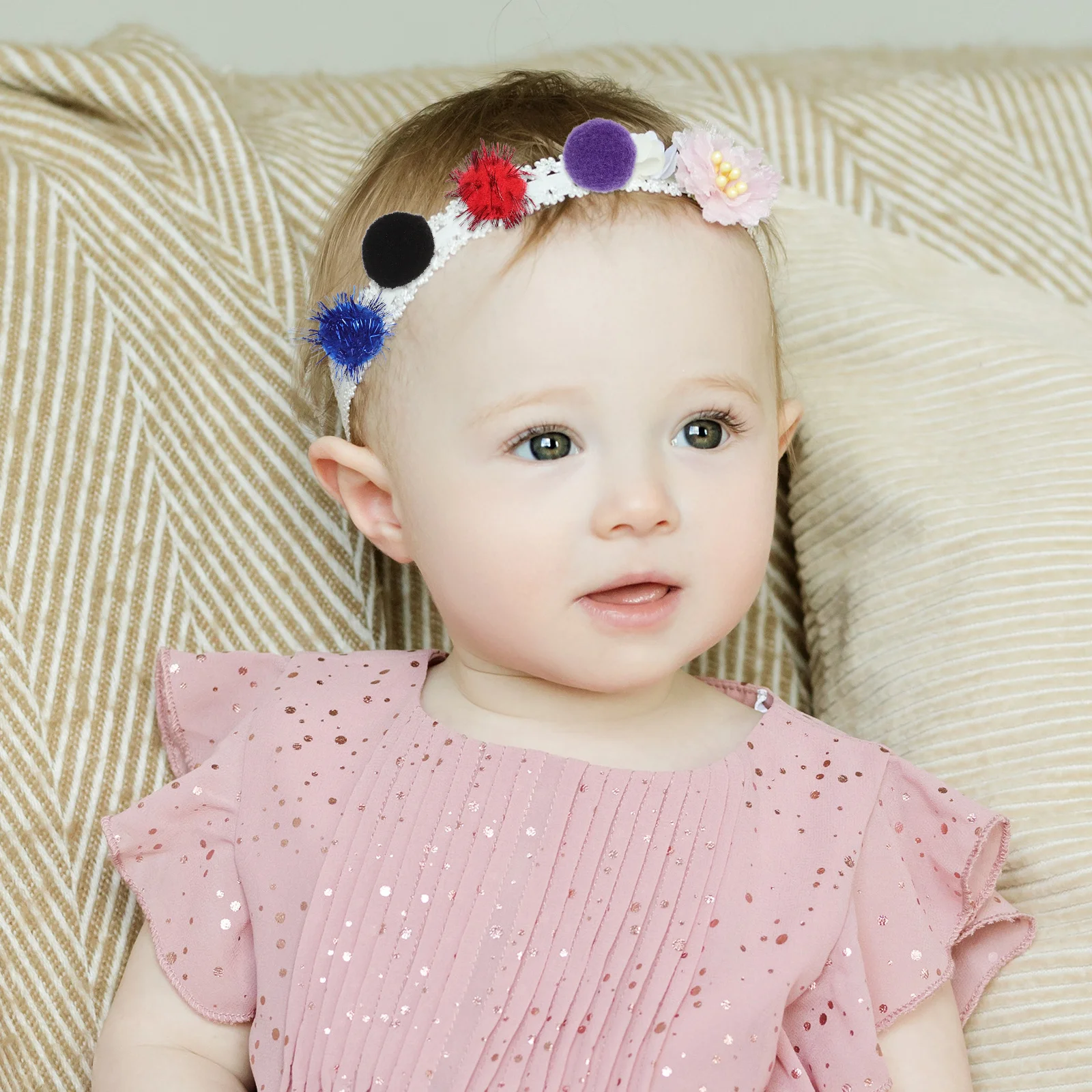 

660Pcs Colorful Pom Poms Craft Supplies for Kids Art Projects Hats Clothes Decoration Pompoms for Hats Pom Poms