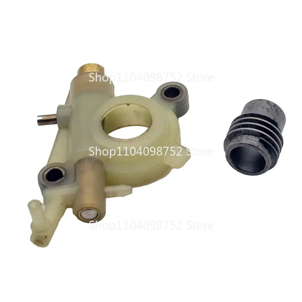 Oil Pump for ALPINA CASTOR 400 450 460 500 510 with Worm Gear