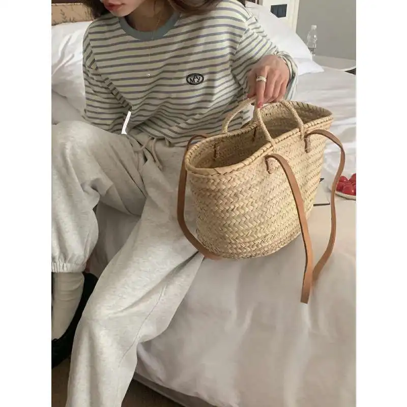 

Lovely Striped Long Sve T-irt Women's Early Spring New round Ne Cotton 00% Comfortable Soft Color Blo Stripes Top