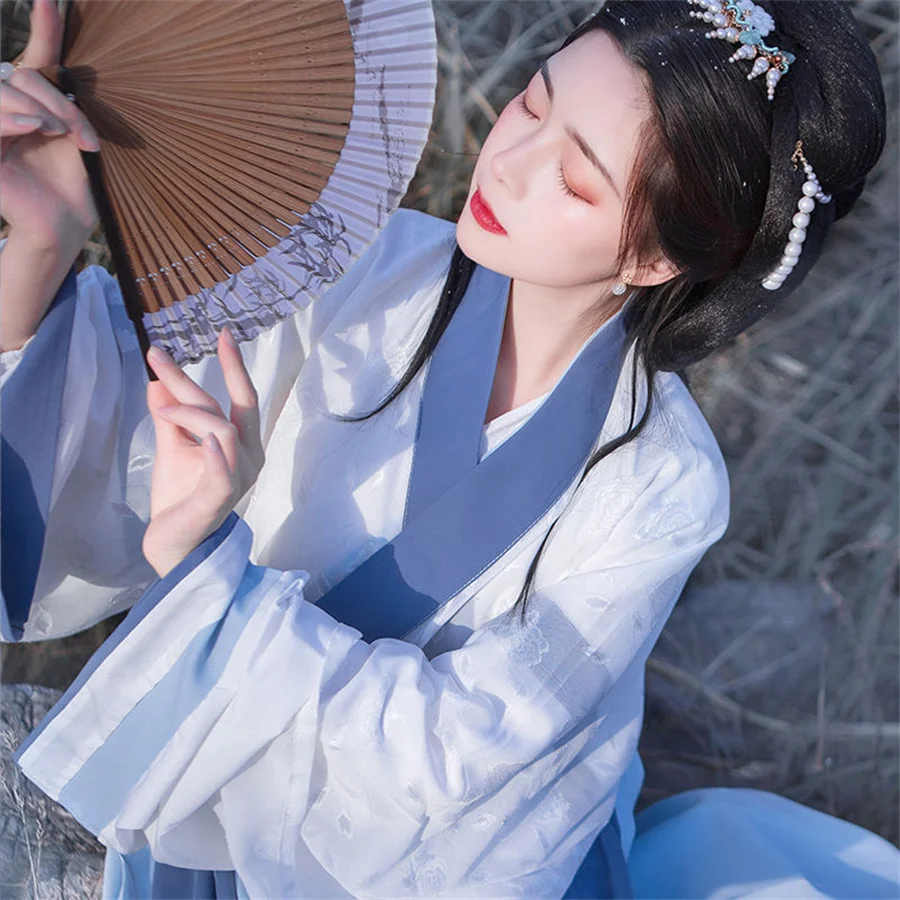 

Женское традиционное китайское платье Hanfu с вышивкой для сценических танцев, женский костюм феи для косплея, костюм Hanfu с градиентом синего цвета для женщин