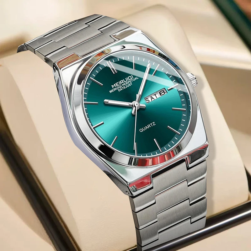 

Мужские кварцевые часы в минималистичном стиле, серебристо-зеленые, с крупным циферблатом и указателем даты.