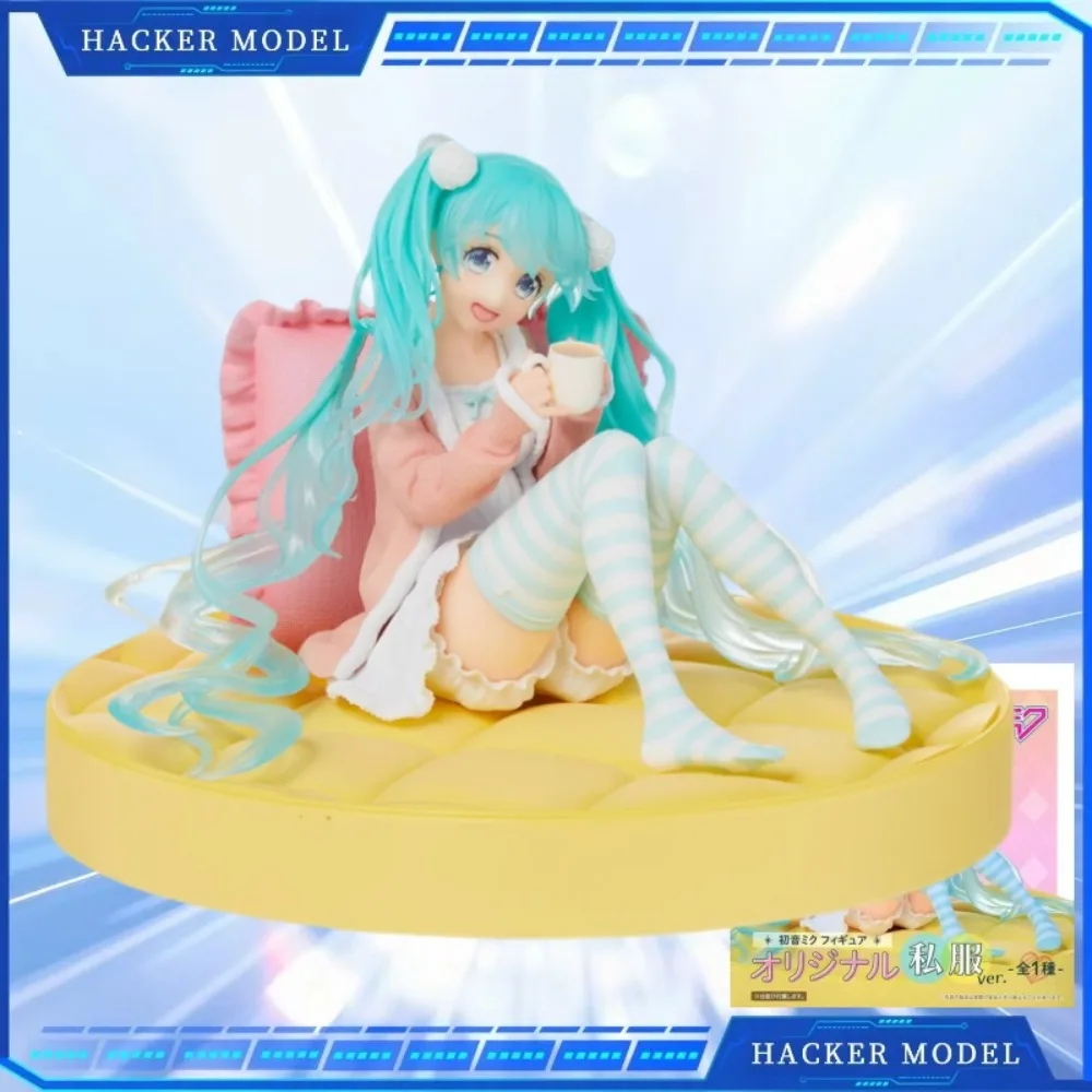 タイトー純正初音ミクカジュアルウェアパジャマ座りフィギュアアニメキャラクターモデルおもちゃデスクトップ装飾コレクションギフト