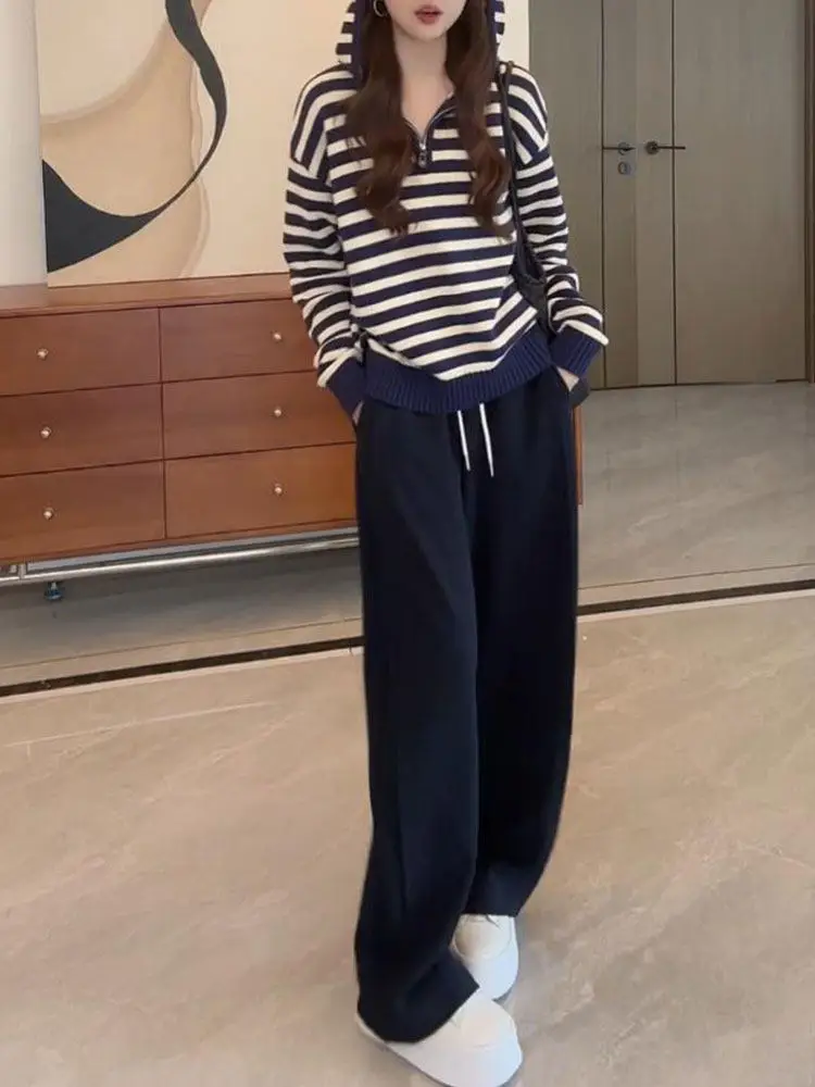 

Faionable Striped Hooded Knitwear And Wide Leg Pants Set for Women Spring Autumn New Arrival High End Feel f Zip Two Piece