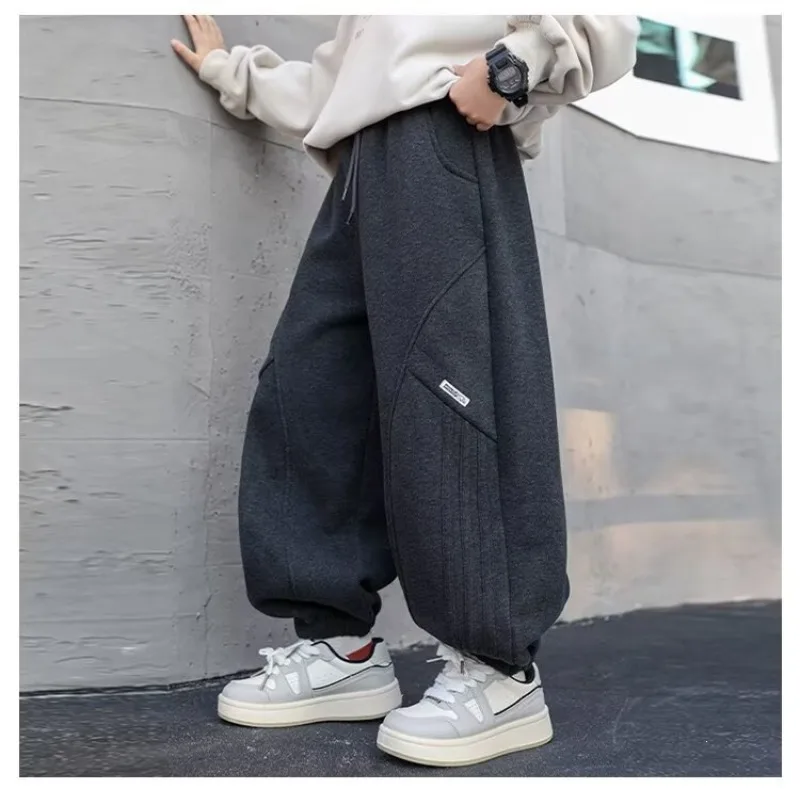 4-14 Jahre Teenager Jungen Sporthosen Herbst 2026 UNITIM Kinder Jungen Jogginghose Locker Sitzend mit Elastischem Bund Stilvolle Junior Kinder Jungen Hosen – Detail 16
