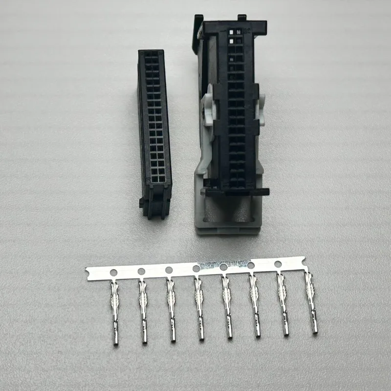 2PCS 2311746-1 3rd generation host module OCU module plug 36 hole plug 3G0973736