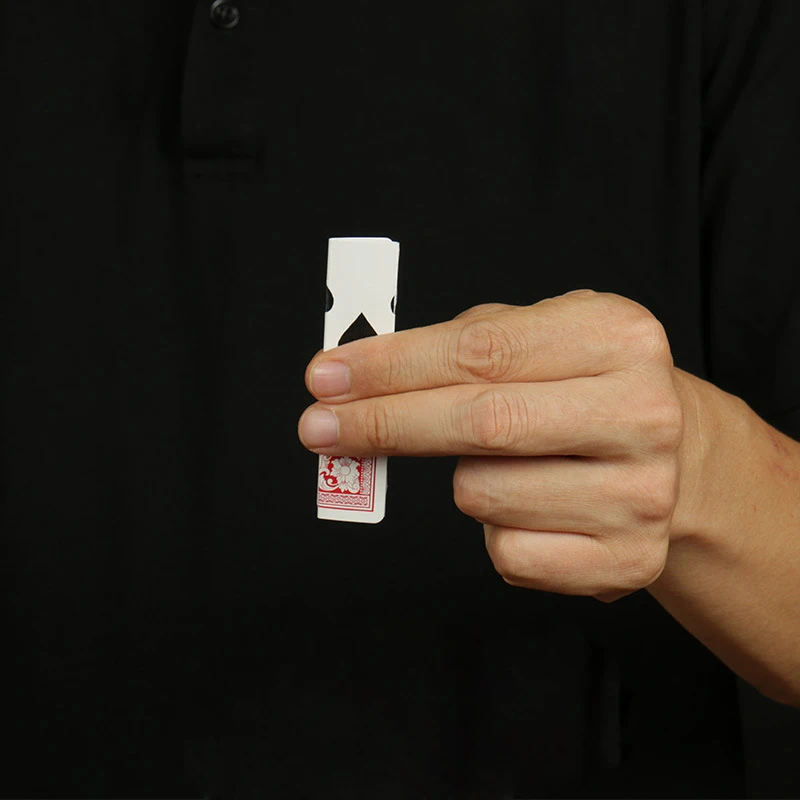 Magic Ttricks Playing Card Illusory Visual Shock Close-Range Performance Of Playing Card Illusory Magic Props